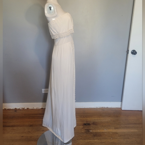 The Collection by L Space Tube Dress with Flounce and Lace Detail, VGUC, Size L - Picture 3 of 7